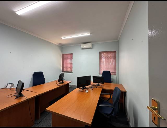 311M² OFFICE TO LET IN CENTURION CENTRAL